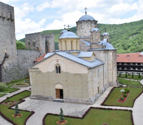 Manastiri Manasija